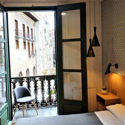 Pension roquefer bilbao central rooms 10